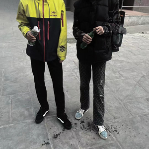 婷婷久久久亚洲欧洲日产国码av
